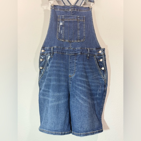 NWOT Judy Blue High Waist Destroyed Double Cuff Overall Denim Shorts Dark Wash - Picture 8 of 14